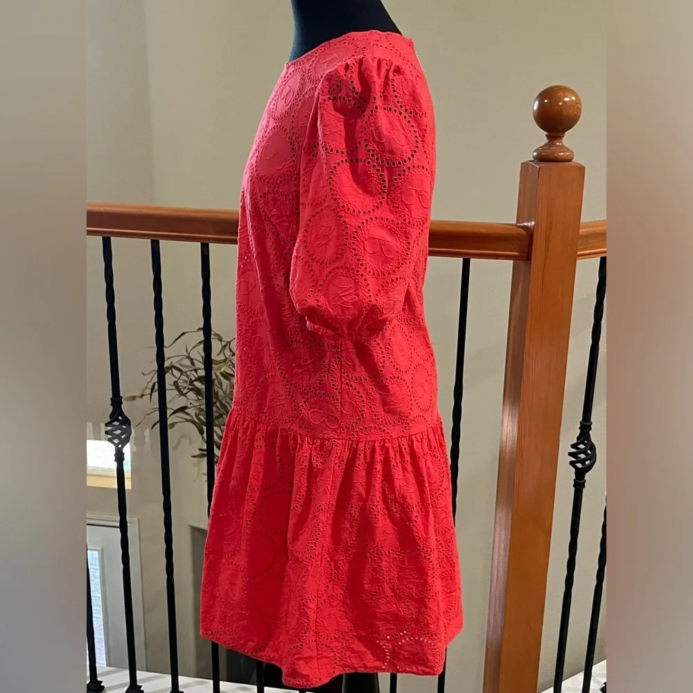 Karl Lagerfeld PARIS CIRCLE ICON CORAL EYELET MINI PUFF SLEEVE DRESS SIZE 8